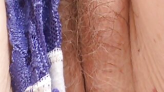 Euro lezbiyenler fisting her Diğer tarafından the havuz porno seks altyazılı